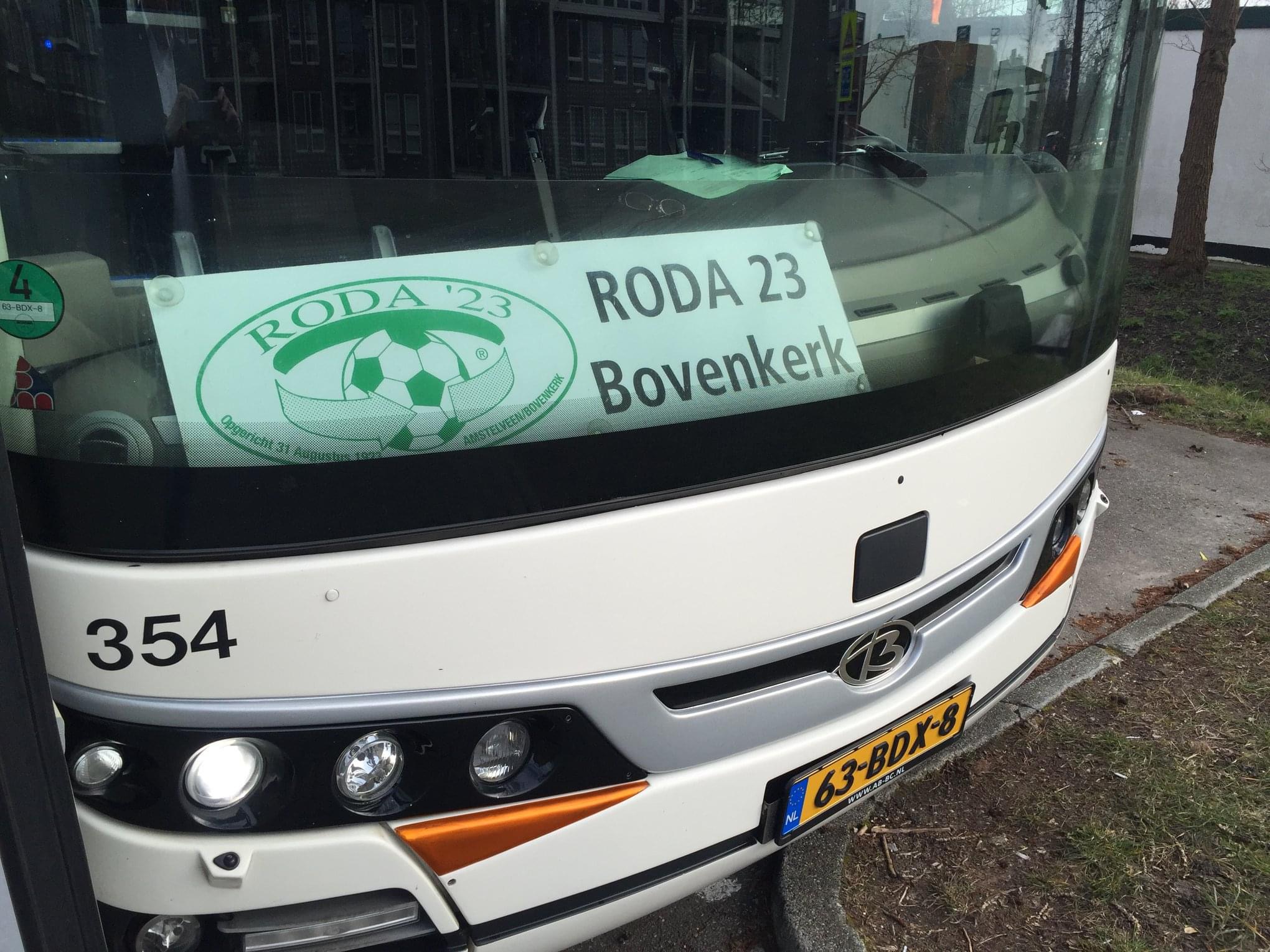 Support de Zondag 1 en ga mee met de bus naar Berghem Sport